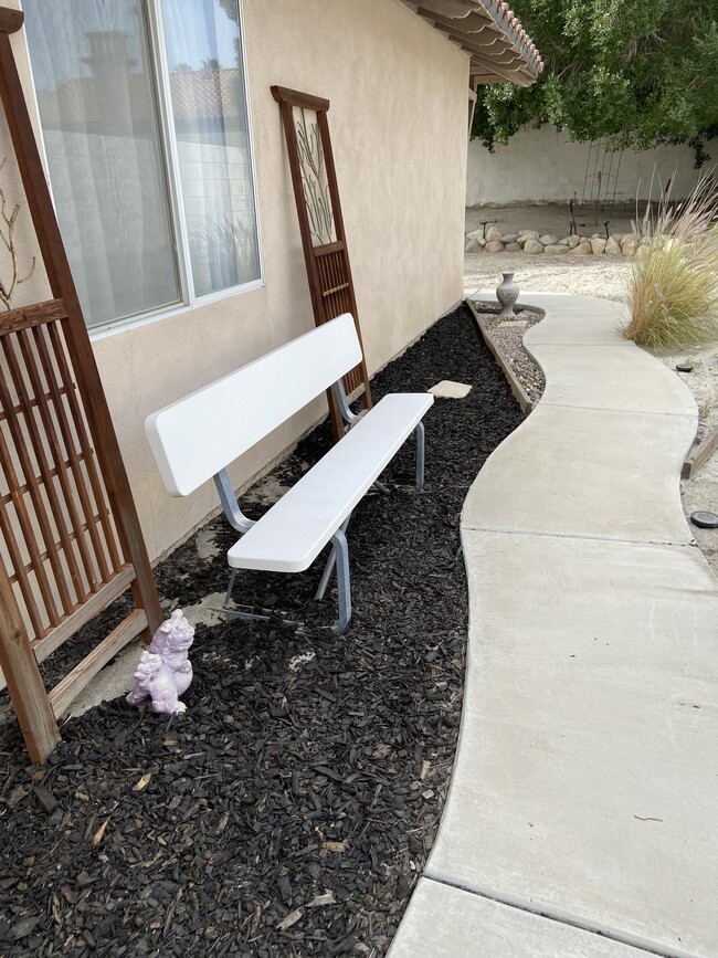 Photo - 69285 Rosemount Rd