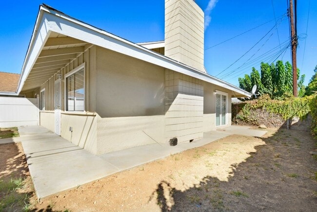 Building Photo - 13874 McDonnell St Unit 13876