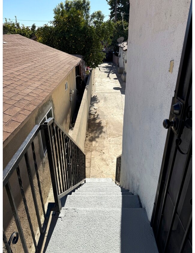 Photo - 1341 E 59th Pl