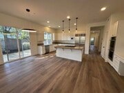 Photo - 845 Stratford Dr