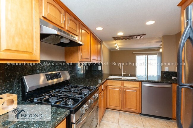 ***PET FRIENDLY*** 2 BED WITH DUAL PRIMARY... - ***PET FRIENDLY*** 2 BED WITH DUAL PRIMARY... Townhome