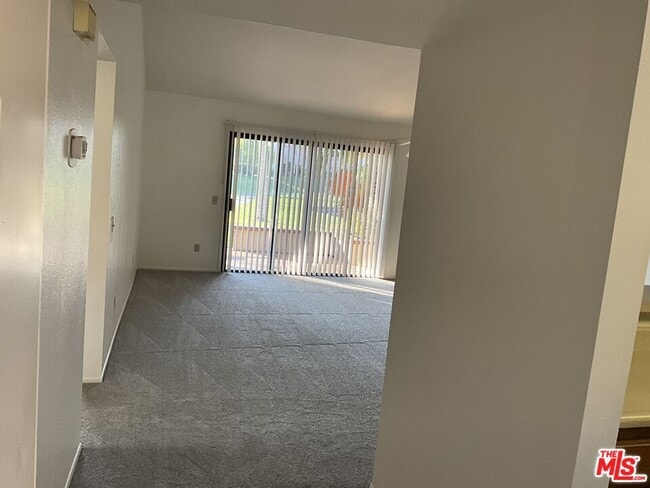 Photo - 41726 Resorter Blvd