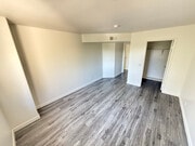 Photo - 5405 Kester Ave