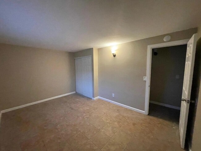 Photo - 1000 Mojave Dr