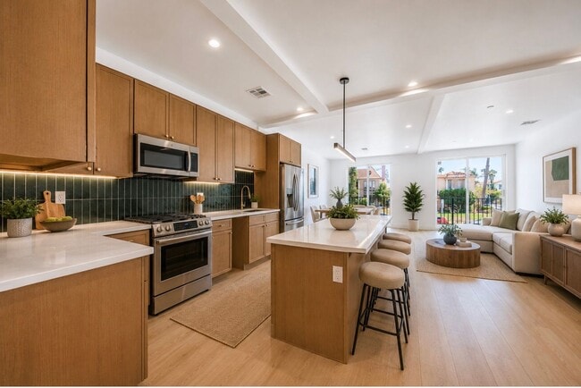 Photo - 1259 S Longwood Ave Unit #1259