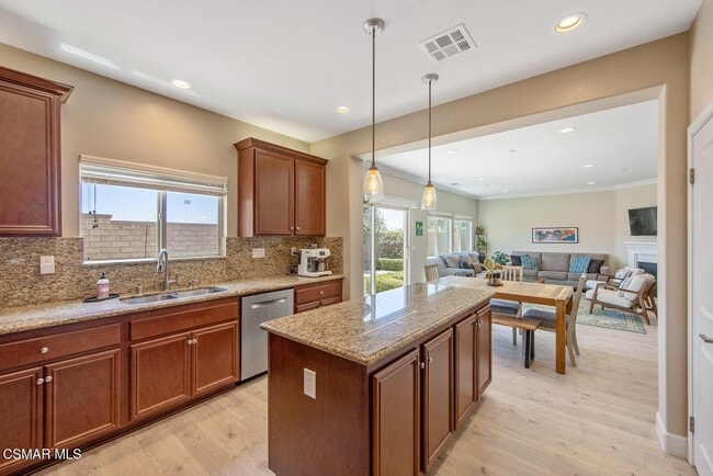 Photo - 7092 Crimora Ave