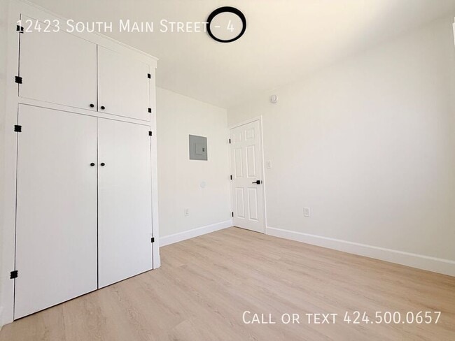 Photo - 12423 Main St Unit 4