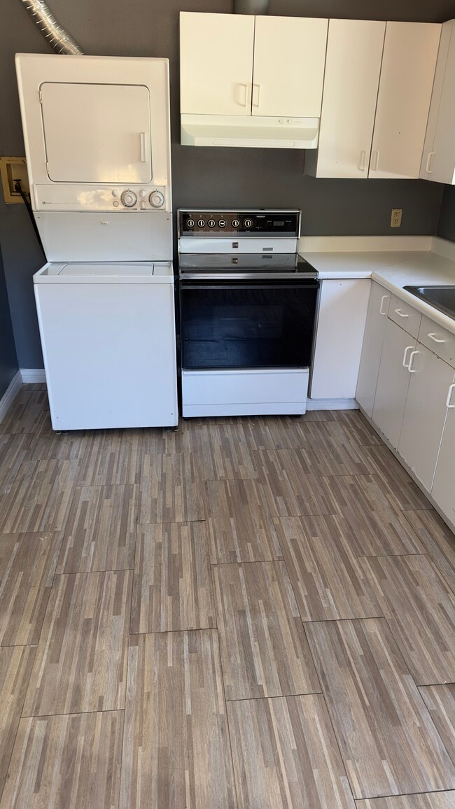 Photo - 23400 CA-243