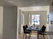 Photo - Stylish 3-Bedroom Retreat in the Highly De... House