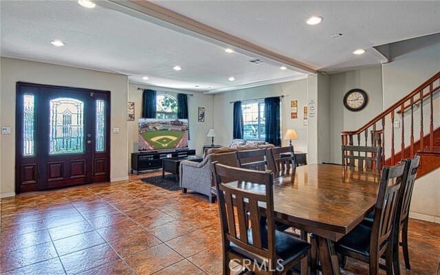 Photo - 14802 Leibacher Ave