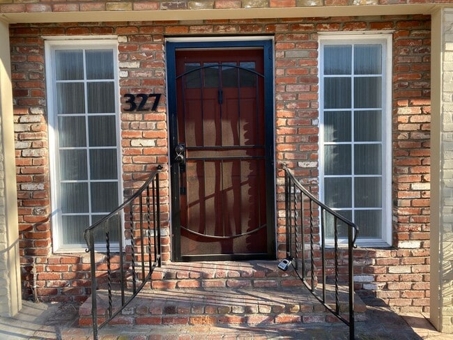 Photo - Bankers Hill Commercial Space