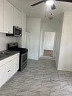 Photo - 618 W 9th St Unit 618