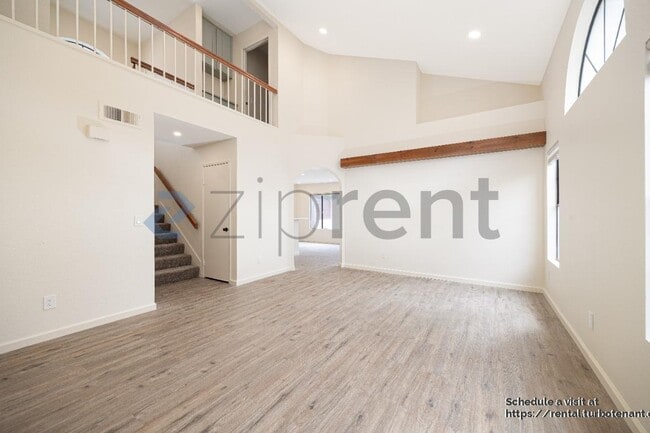 Photo - 2369 Ravenwood Dr