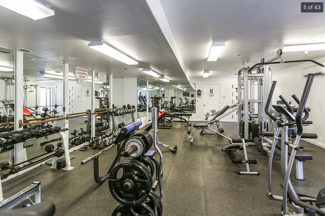 Photo - 7777 W 91st St Unit B3162