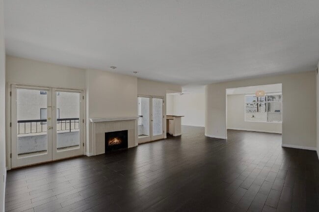 Photo - 4313 Van Nuys Blvd Unit 203