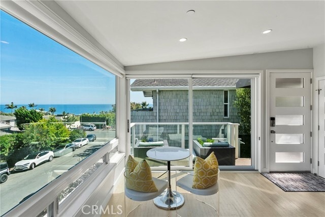 Photo - 166 Fairview St