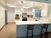 Photo - 1620-1624 York Dr