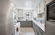 Photo - 6008 Dunrobin Ave House