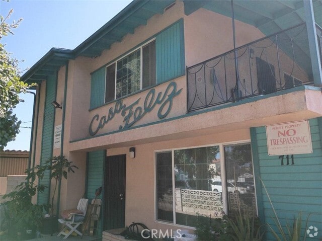 Building Photo - 711 N Soldano Ave Unit 6 Rental
