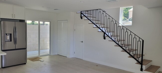 Photo - 2515 Foothill Blvd Unit 2515 A-B