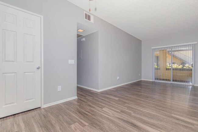 Photo - Club Pacifica Apartment Homes