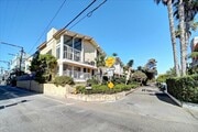 Photo - 15 Spinnaker St Unit 1