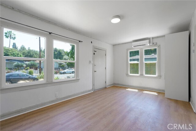 Photo - 1667 N Ave 46