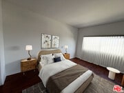 Photo - 622 S Barrington Ave Condo Unit 504