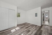 Photo - 6467 Cleo St