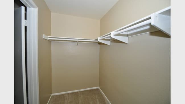 Photo - Sunset Pointe Apartments