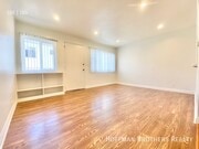 Photo - 1321 N Harvard Blvd Apartment Unit 5