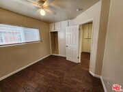 Photo - 1533 W 80th St Unit 1