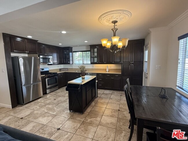 Photo - 8701 Kittyhawk Ave
