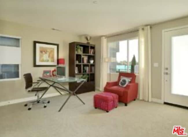 Photo - 2581 Arvia St Unit 5