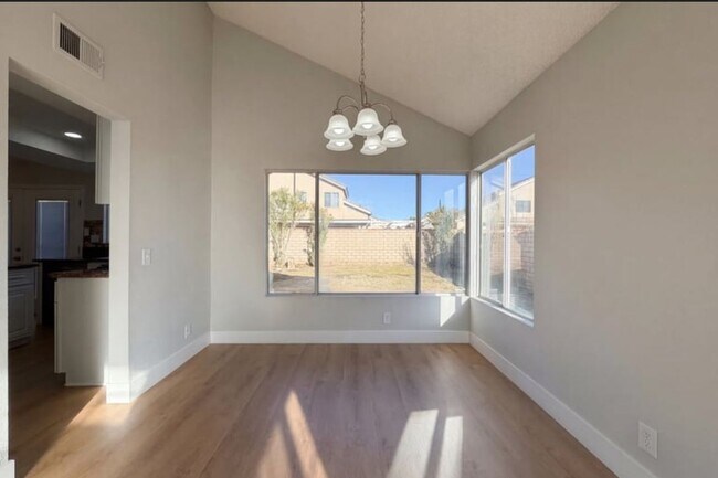 Photo - 37740 Duffel St