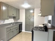 Photo - 3901 Green Ave Apartments Unit C