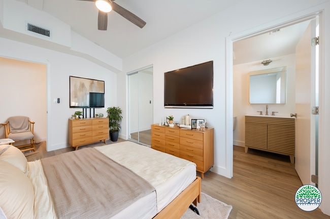 Photo - 2236-2240 Penmar Avenue