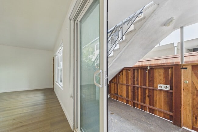 Photo - Fifth Street Apartments