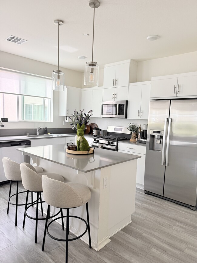 Photo - 5216 Beachfront Cove St Unit 47