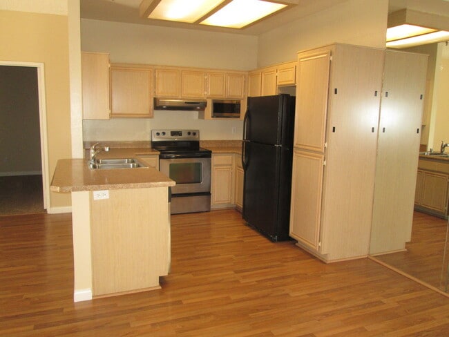 Rancho Bernardo - The Summit Community - N... - Rancho Bernardo - The Summit Community - N... House