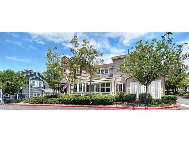 Photo - End Unit 3 Bedroom Townhouse Style Home