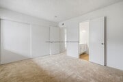Photo - SPACIOUS, GREAT LOCATION, BALCONY, PRIVATE GARAGE Unit #C