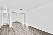 Photo - 320 S Gramercy Pl Unit 302