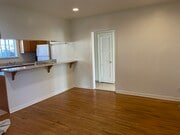 Photo - 5362 Monroe St