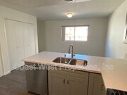 Photo - 1154 Cypress Ave
