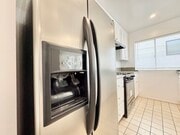 Photo - 5139 W Maplewood Ave Apartment Unit 5139