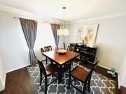 Photo - Simi Valley - 4 Bedroom 2.5 Bathroom - 10 ... House