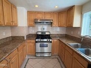 Photo - 868 Fairview Ave