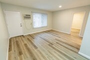Photo - 7057 Lanewood Ave