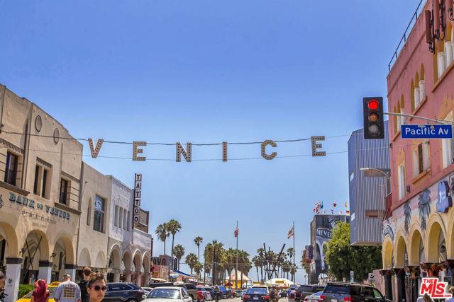 Photo - 1212 Abbot Kinney Blvd House